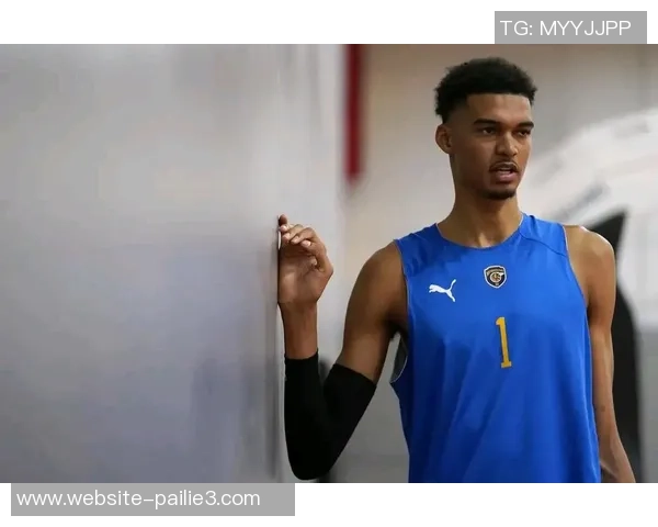 文班亚马法国队首秀大放异彩27分轻取意大利引发NBA球探关注